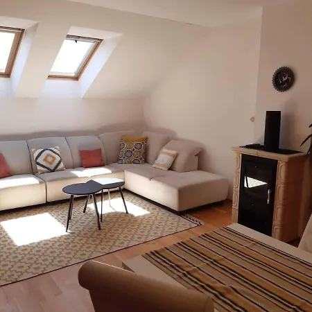 Apartment Happy *